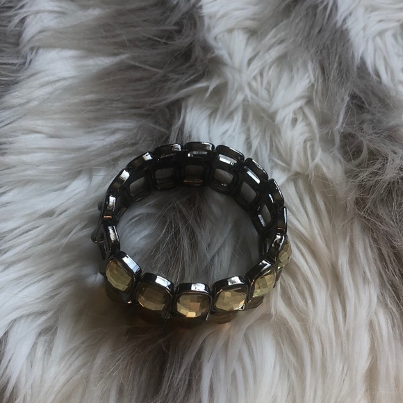 Fashion bracelet - Picture 2 of 3